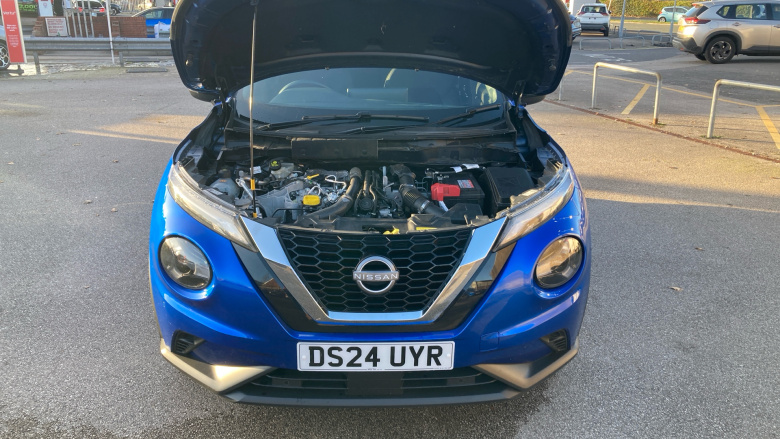 Nissan Juke 1.0 DiG-T N-Connecta 5dr DCT Petrol Hatchback